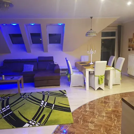 Rodzinny ,luksusowy Nad Jeziorem W Centrum Mragowa Apartment *